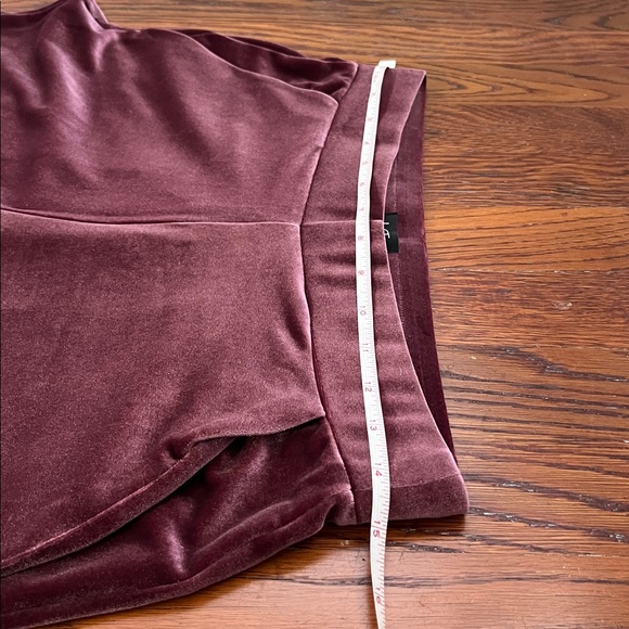 Loft Velvet Pull On Slim Pants Size Small in Bordeaux Festive Holiday Outfit - Picture 5 of 6